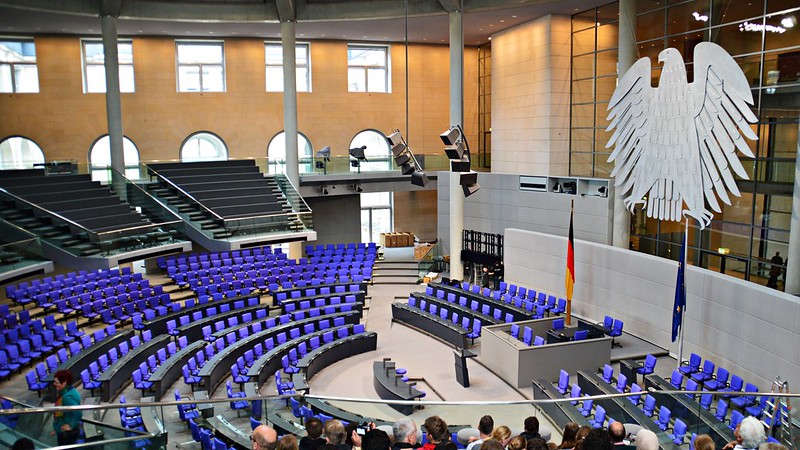 “Plenarsaal Deutscher Bundestag” by Tobi NDH is licensed under CC BY-NC-SA 2.0